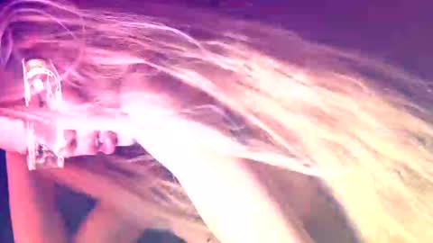 Alvuwka online show from 11-18-25, 07:24