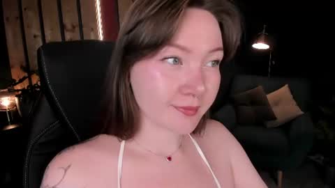Lilu online show from 07-07-26, 05:21