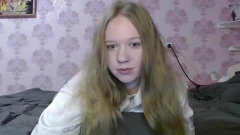 alya764770 online show from 04-05-26, 12:19
