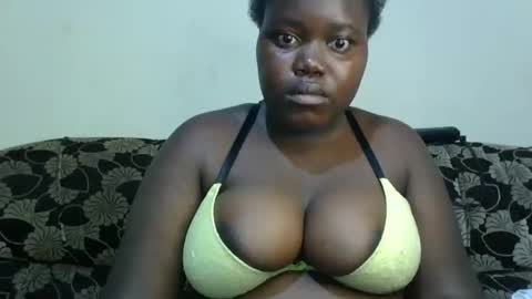 Snapshot of alyabeiby chatting on 04-08-26, 07:52 alyabeiby online show from 04-08-26, 07:52