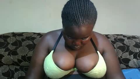 Snapshot of alyabeiby chatting on 05-22-26, 12:00 alyabeiby online show from 05-22-26, 12:00