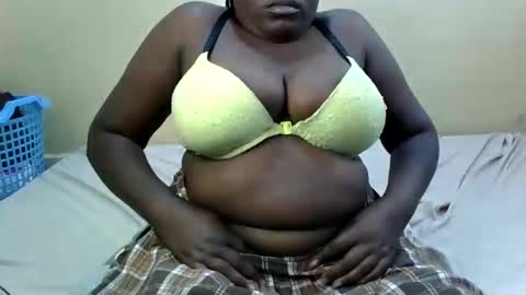 Snapshot of alyabeiby chatting on 05-29-26, 09:29 alyabeiby online show from 05-29-26, 09:29
