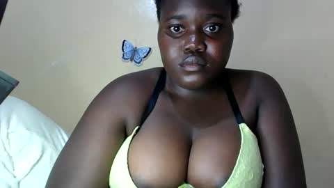 Snapshot of alyabeiby chatting on 06-08-26, 07:58 alyabeiby online show from 06-08-26, 07:58