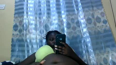 Snapshot of alyabeiby chatting on 06-14-26, 02:24 alyabeiby online show from 06-14-26, 02:24