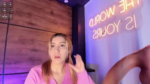 Alya online show from 12-23-25, 10:46