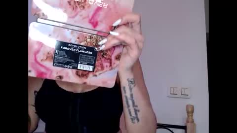 Missy online show from 11-25-25, 06:35