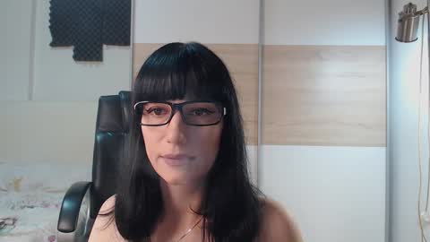 Alice online show from 10-04-25, 11:08