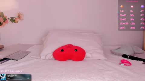 Aly Instg oficial alyjones  Lush and Domi love toys are on online show from 02-11-26, 09:20