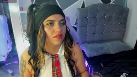 Snapshot of alysa_magic chatting on 05-14-26, 07:20 alysa magic online show from 05-14-26, 07:20