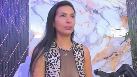 alyson__a online show from 11-04-25, 12:04