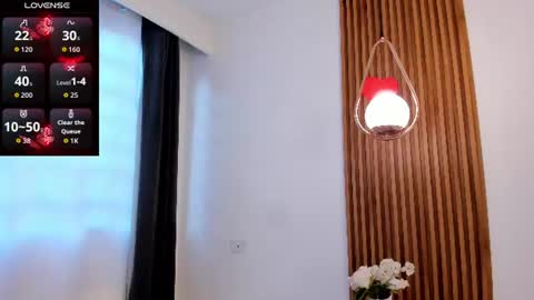 alyssabeauty_ online show from 06-11-26, 09:35
