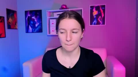 alyssamoan online show from 11-30-25, 11:47