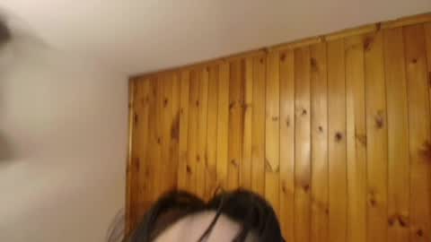 alyssia wolds online show from 05-17-26, 01:47