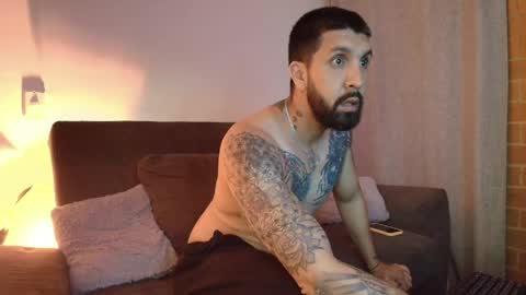 alyssia wolds online show from 05-20-26, 01:56