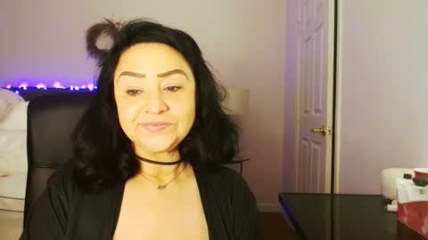 Snapshot of alyssiaamorexo chatting on 05-04-26, 08:27 Alyssiaamorexo online show from 05-04-26, 08:27