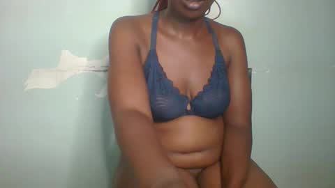 Snapshot of am_creme_delight chatting on 05-24-26, 09:03 am_creme_delight online show from 05-24-26, 09:03