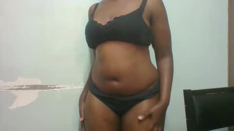 Snapshot of am_creme_delight chatting on 06-03-26, 01:46 am_creme_delight online show from 06-03-26, 01:46