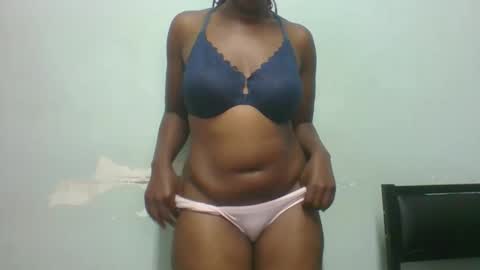 Snapshot of am_creme_delight chatting on 06-05-26, 03:13 am_creme_delight online show from 06-05-26, 03:13
