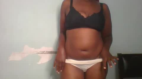 Snapshot of am_creme_delight chatting on 06-09-26, 06:19 am_creme_delight online show from 06-09-26, 06:19