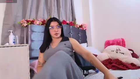 Isabella online show from 07-17-26, 01:34