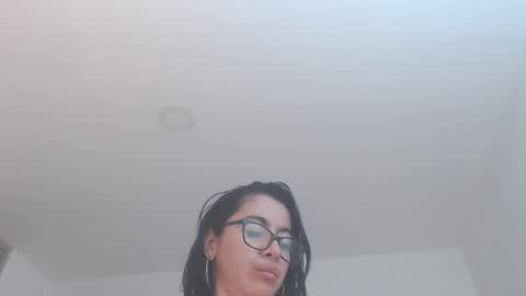 valentia online show from 11-13-25, 04:11