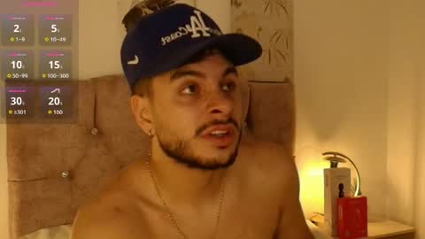 Snapshot of amadeo_wild chatting on 05-29-26, 05:16 Amadeo Wild online show from 05-29-26, 05:16