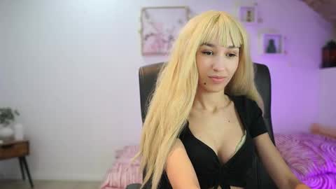 Amai  Liu online show from 01-13-26, 02:22