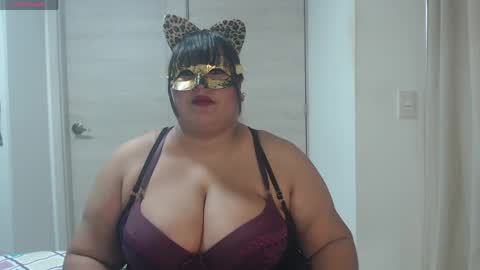 amaia_char online show from 04-15-26, 12:01