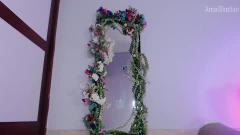 Amai  Sinclair  online show from 01-13-25, 09:08