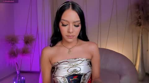 Amalia cruss online show from 09-19-25, 08:31
