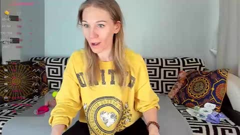 Amalia online show from 03-24-26, 08:08