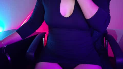 Amalia Im Back See you soon this January 7 at 10 pm Colombia time online show from 06-13-26, 12:30