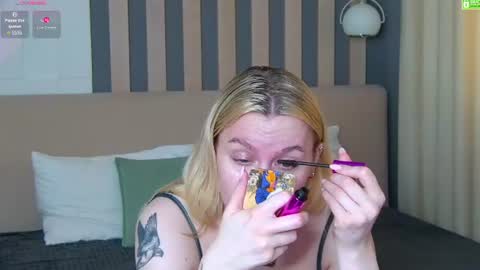 Amalia online show from 07-26-26, 01:07