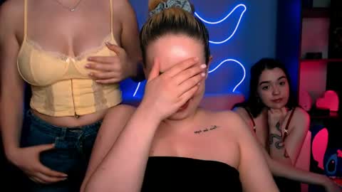 Amalia online show from 06-08-26, 01:28
