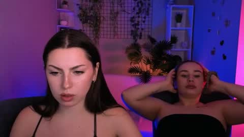 Amalia online show from 06-24-26, 07:13