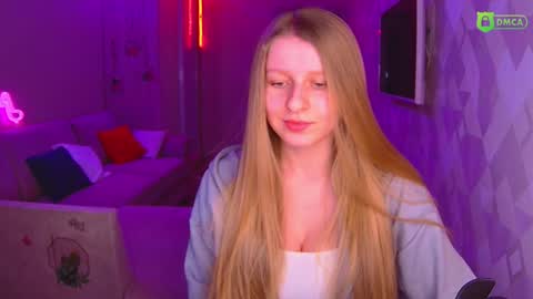 Snapshot of amaliaqueen999 chatting on 02-07-25, 03:08 Amalia online show from 02-07-25, 03:08