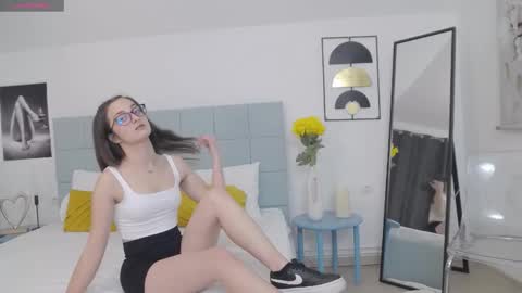 Amalia online show from 02-19-26, 08:38