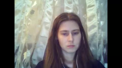 Dog mama online show from 04-21-26, 08:23