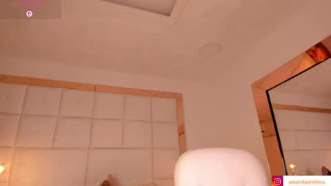 Amanda online show from 05-11-26, 05:43