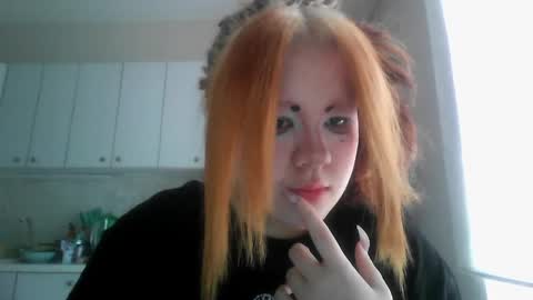 Snapshot of amanda_mia chatting on 05-14-26, 11:39 amanda_mia online show from 05-14-26, 11:39
