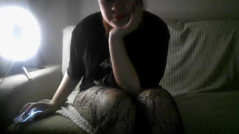 Snapshot of amanda_mia chatting on 06-03-26, 10:37 amanda_mia online show from 06-03-26, 10:37