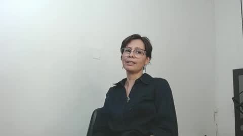 amanda_ramirez online show from 05-13-26, 08:27