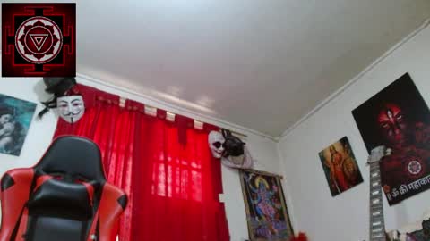 Amanda Valeska online show from 04-04-26, 04:59