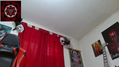 Amanda Valeska online show from 04-15-26, 07:58