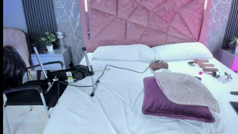 Amanda cruz online show from 03-29-26, 01:49