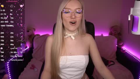 Snapshot of amandaafire chatting on 01-31-25, 09:59 Amanda online show from 01-31-25, 09:59