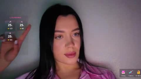 Snapshot of amandaarose chatting on 03-23-26, 06:23 Amanda Rose online show from 03-23-26, 06:23