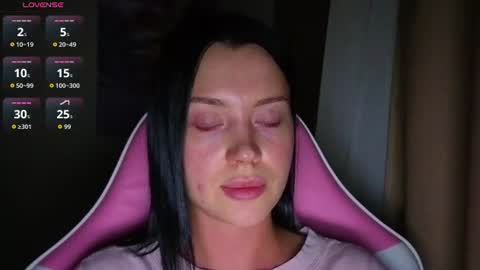 Snapshot of amandaarose chatting on 06-19-26, 07:06 Amanda Rose online show from 06-19-26, 07:06