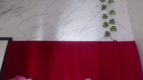 amandacanelacm101 online show from 12-18-25, 05:02