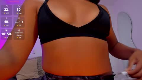 Amanda  online show from 11-21-25, 01:48